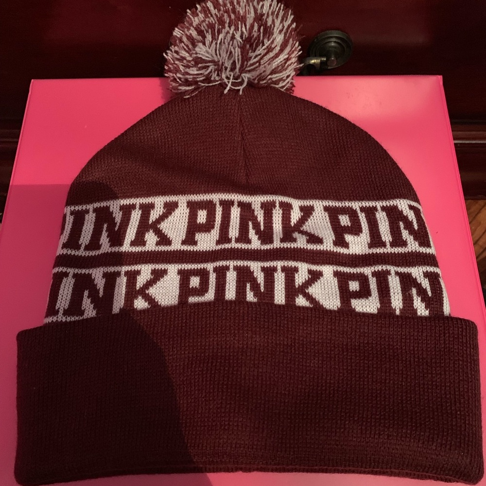Pink brand beanie !
